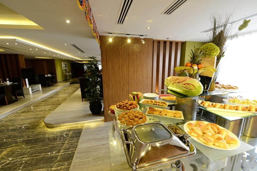 Obaer Hotel Riyadh Exteriör bild